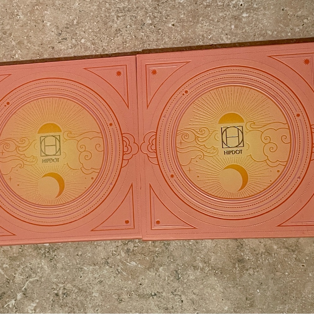 NWT Hip Dot Sun Goddess 4 Shade Face Pallette - Picture 3 of 7
